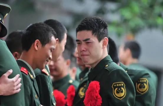 連長(zhǎng)工資多少錢一個(gè)月2021（武警連長(zhǎng)工資多少錢一個(gè)月）