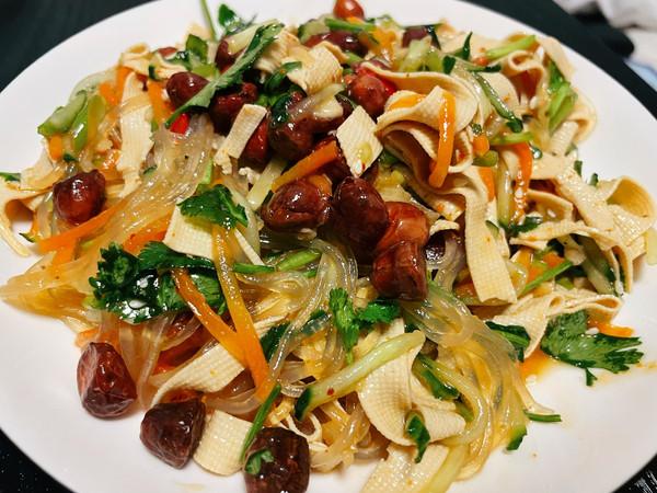 豆芽和粉絲怎么拌涼菜，涼拌粉絲豆芽的家常做法？