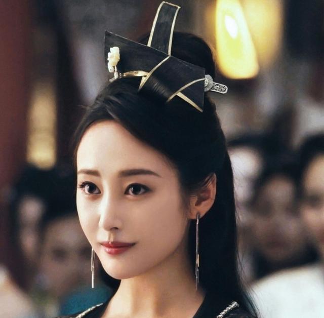 抖音吃瓜爆料網(wǎng)站下載，抖音爆料的吃瓜是真的嗎？