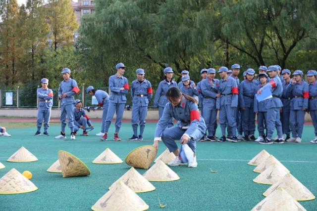 戶外拓展訓(xùn)練有哪些項目，戶外拓展項目？