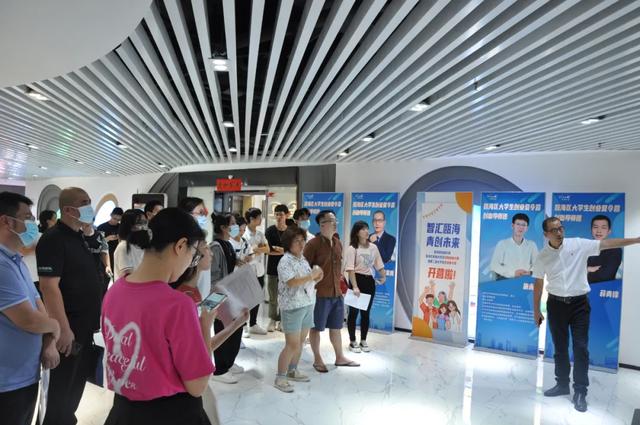 大學(xué)生創(chuàng)業(yè)畫(huà)布作業(yè)模板，大學(xué)生創(chuàng)業(yè)畫(huà)布作業(yè)模板知乎？