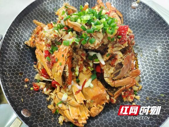 蟹黃粉絲的做法和配料，蟹黃粉絲的做法和配方？