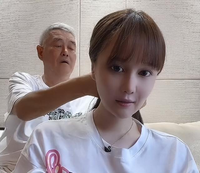 領(lǐng)證朋友圈文案短句，結(jié)婚領(lǐng)證朋友圈文案短句？