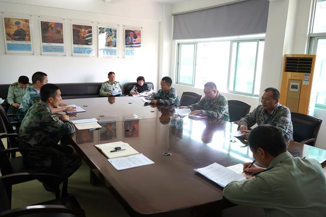 武警部隊(duì)微信十不準(zhǔn)，當(dāng)兵不能用微信