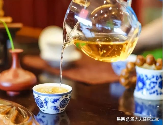 喝茶的禁忌 喝茶七大禁忌，喝茶的正確方法和技巧與禁忌？
