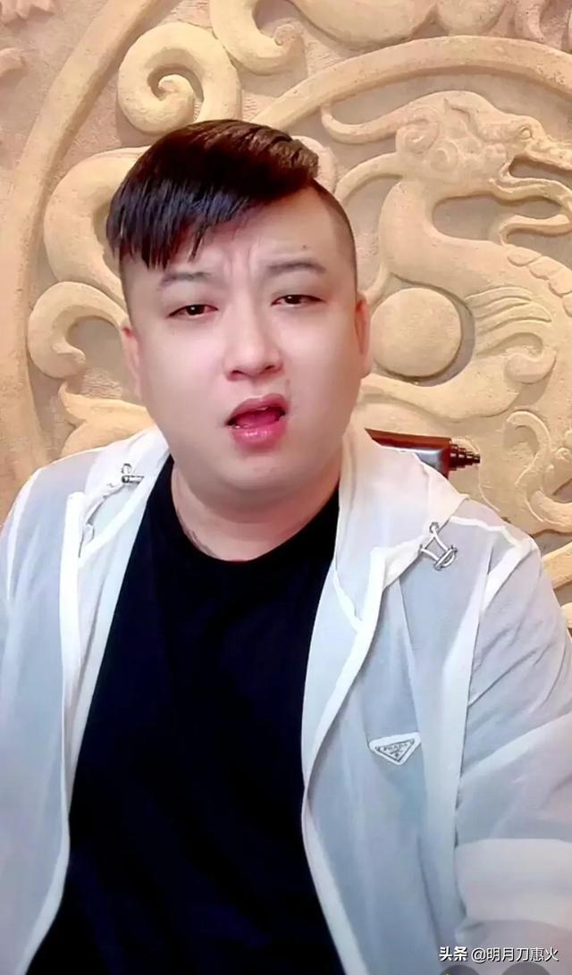 快手最近咋了，快手怎么了最近幾天老是有人說暫?？焓种辈?？