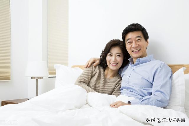 從朋友圈分析一個女人有沒有男朋友的句子（怎么從朋友圈知道一個男人有沒有女朋友_）
