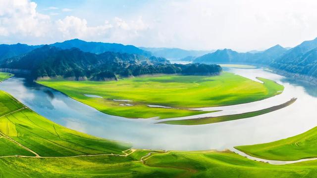 抖音自我介紹怎么寫吸引人有趣，抖音自我介紹怎么寫吸引人美食？