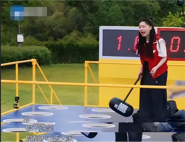 李佳琦金靖直播在線觀看，李佳琦金靖最新直播視頻回放