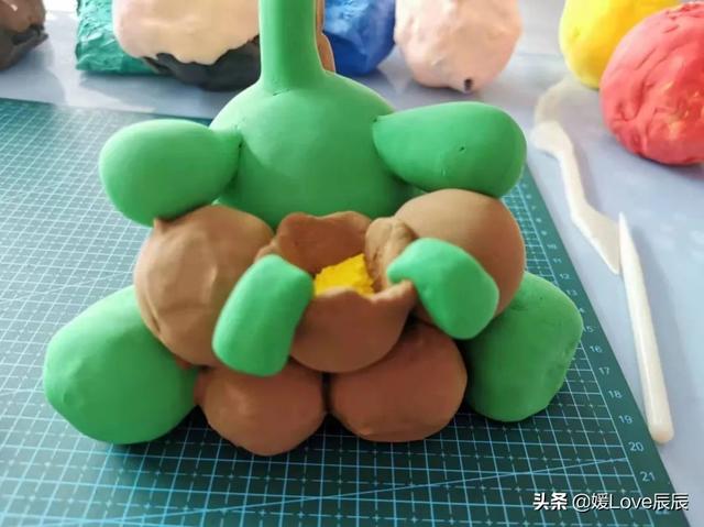 00種簡(jiǎn)單粘土造型視頻（100種簡(jiǎn)單粘土造型食品）"