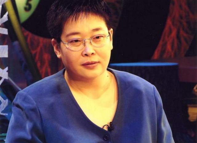 中央電視臺(tái)新聞直播間女主持人名單及照片，新聞直播間女主持人名單及照片2021