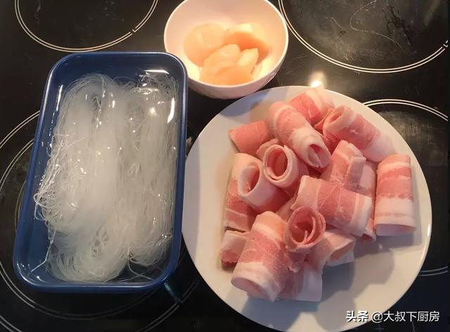 鮮蝦粉絲煲的家常做法，蝦仁粉絲煲的家常做法？