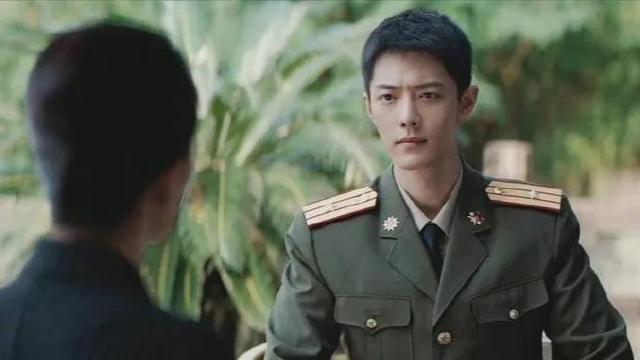 抖音很火的歌叫風(fēng)起什么女生唱的，抖音很火的歌叫風(fēng)起什么女生唱的歌？