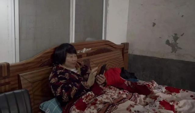 快手背景圖片2022新款，快手背景圖片2022新款文字？