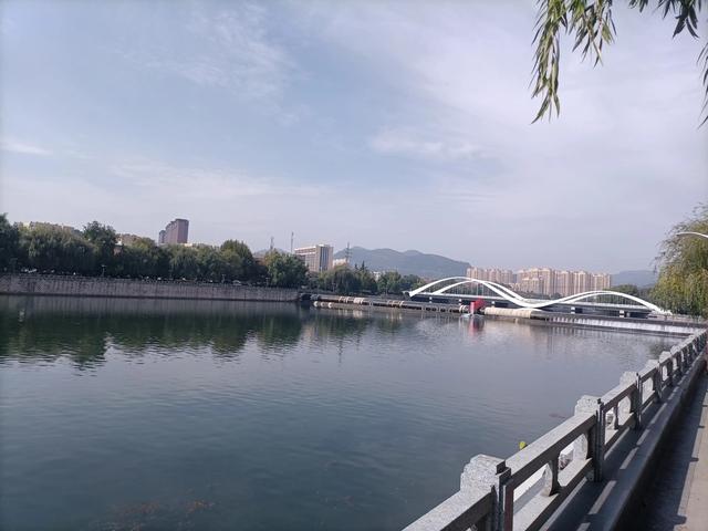 努力賺錢2021，2021努力賺錢的句子？