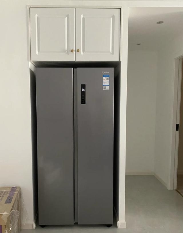 韓國(guó)現(xiàn)代冰箱為什么便宜（韓國(guó)現(xiàn)代冰箱是國(guó)產(chǎn)的么）