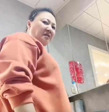 抖音網(wǎng)紅老黑，抖音黑黑的網(wǎng)紅？