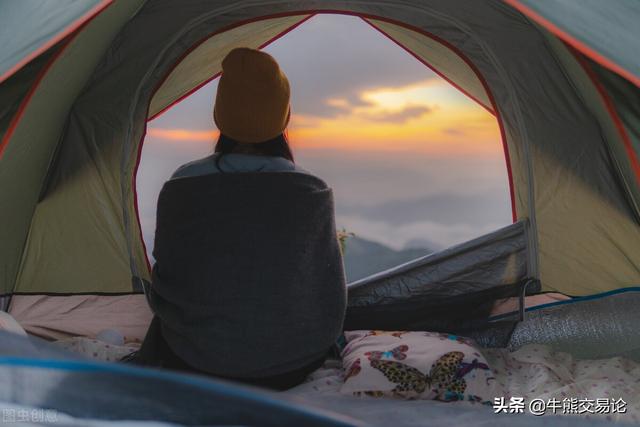 期貨比股票賺錢快嗎，股票和期貨那個(gè)好賺錢？