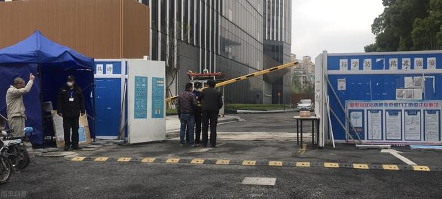 肩并兼兼職平臺收取費用，肩并兼兼職平臺怎么樣？