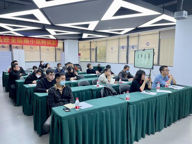 跨境電商平臺培訓哪家最正規(guī)，培訓跨境電商平臺？