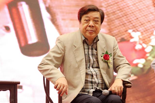 直播間字畫為什么便宜好多，直播間字畫為什么便宜好多啊