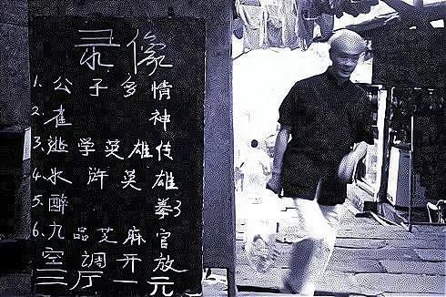 臺球廳賺錢為什么做的人少呢呢（臺球廳到底掙不掙錢）