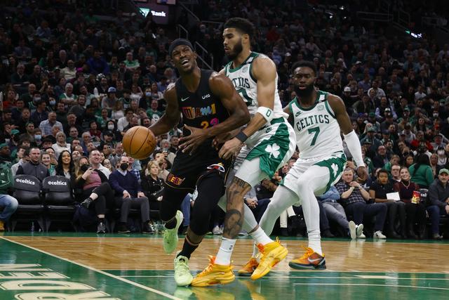nba直播勇士回放，nba2020-2021直播勇士？