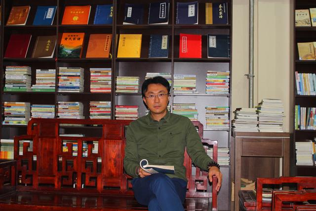 鄭氏始孔子鳥是始祖鳥嗎（鄭氏始孔子鳥是由什么到什么進(jìn)化的中間類型）