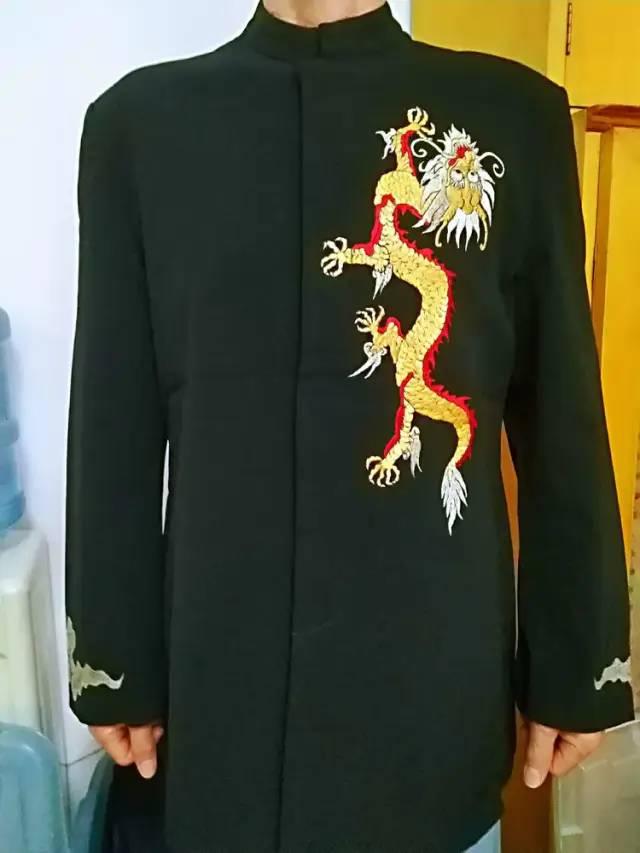 怎樣創(chuàng)業(yè)白手起家書籍（關(guān)于白手起家的書籍）