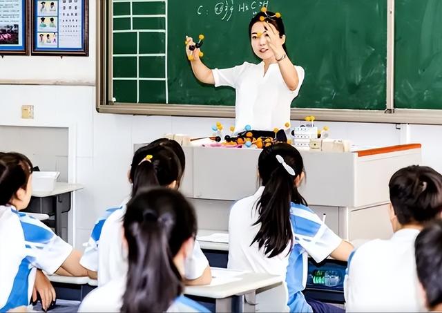 當(dāng)老師可以做什么副業(yè)呢，當(dāng)老師不可以有副業(yè)嗎？