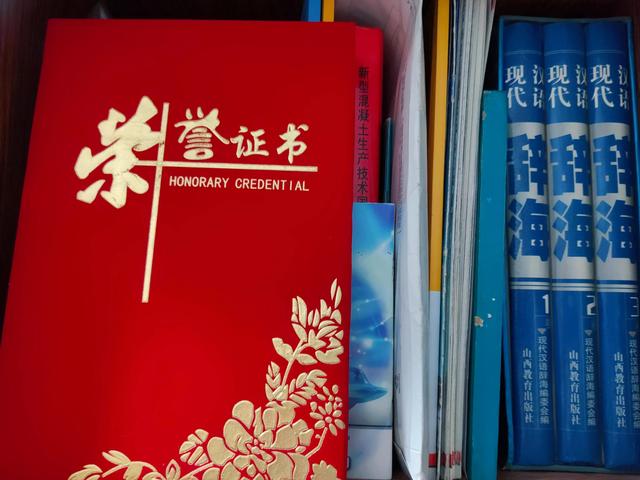 怎樣做好銷售和客戶交流工作呢，怎樣做好銷售和客戶交流工作英文？
