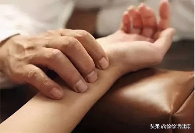皮膚過敏發(fā)朋友圈怎么說，過敏了想發(fā)個朋友圈該怎么說？
