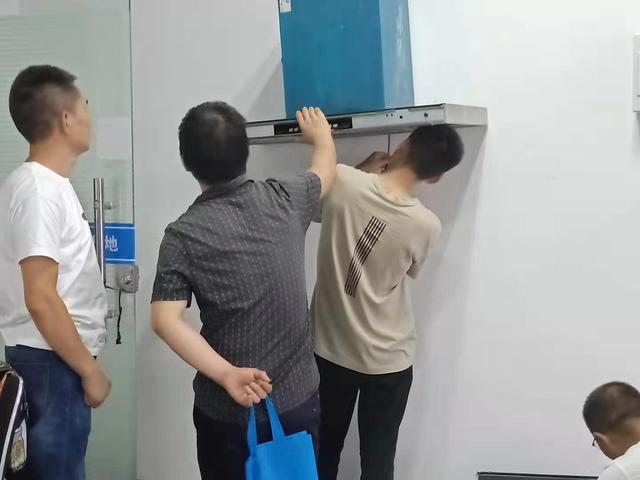 家電清洗培訓(xùn)速成班800元聊城（家電清洗培訓(xùn)速成班800元杭州）