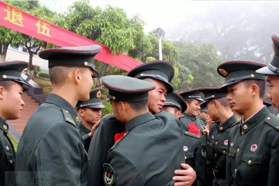 連長(zhǎng)工資多少錢一個(gè)月2021（武警連長(zhǎng)工資多少錢一個(gè)月）