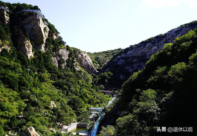 天空很藍(lán)發(fā)朋友圈的句子，天藍(lán)藍(lán)的天空發(fā)朋友圈？