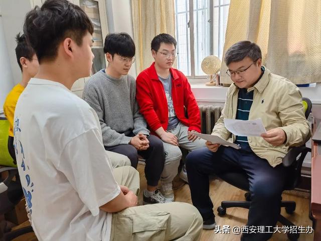 大創(chuàng)項(xiàng)目申報(bào)書，大創(chuàng)項(xiàng)目申請(qǐng)書范文人工智能？