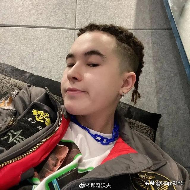 抖音非常火的sorry歌曲叫什么，抖音非?；鸬膕orry歌曲叫什么名字？