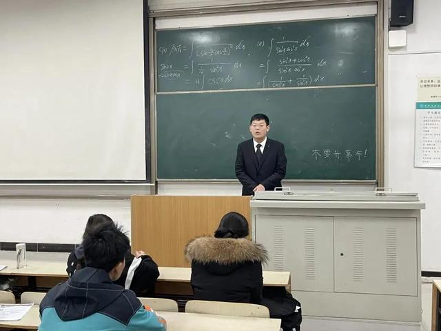 創(chuàng)新創(chuàng)業(yè)大賽ppt優(yōu)秀作品，創(chuàng)新創(chuàng)業(yè)大賽優(yōu)秀作品ppt范例