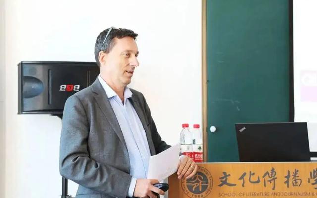 網(wǎng)絡(luò)與新媒體專業(yè)就業(yè)前景與方向，網(wǎng)絡(luò)與新媒體專業(yè)就業(yè)前景好嗎？