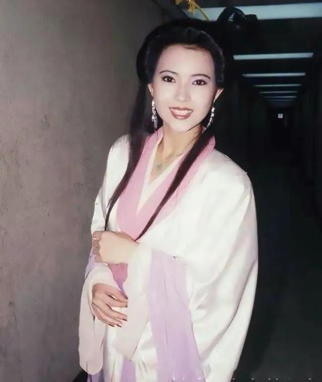 藍(lán)潔瑛生前最后采訪視頻（藍(lán)潔瑛生前經(jīng)歷了什么）