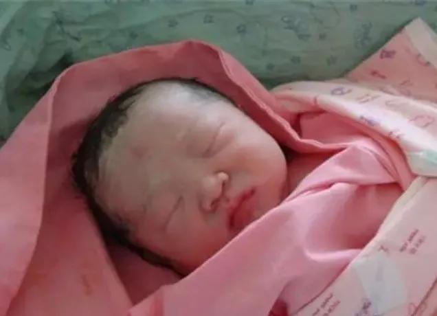 恩典現(xiàn)在的樣子是啥（恩典現(xiàn)在的樣子 長大后）