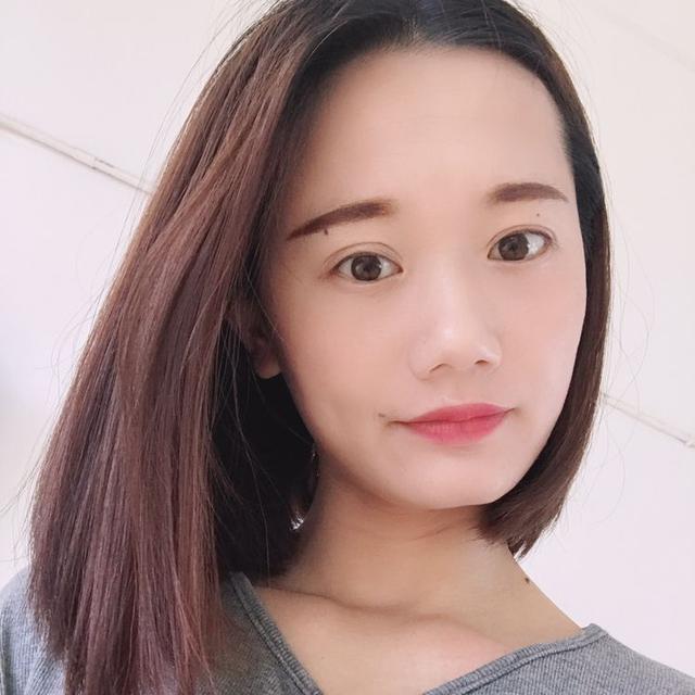 女兒跳舞視頻發(fā)朋友圈怎么配文字，女兒跳舞發(fā)朋友圈怎么樣寫？