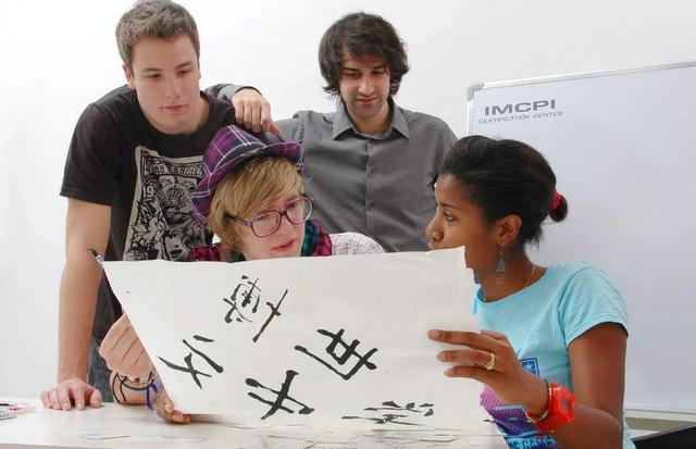 網(wǎng)絡(luò)與新媒體專業(yè)就業(yè)前景與方向，網(wǎng)絡(luò)與新媒體專業(yè)就業(yè)前景好嗎？