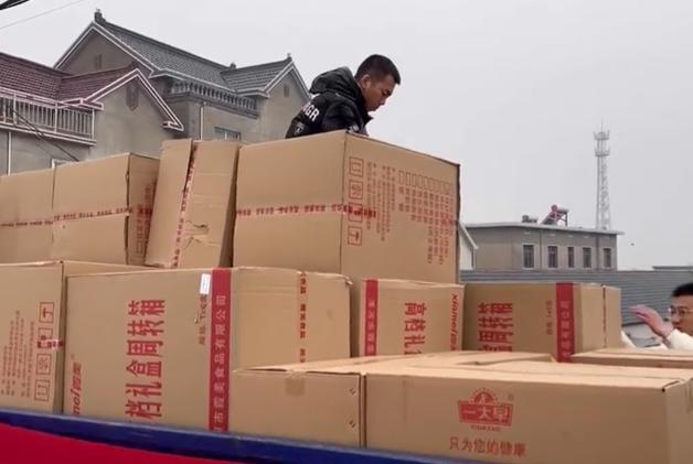 抖音勝仔年收入多少，抖音勝仔靠什么賺錢？