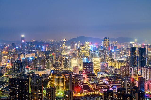 故地重游發(fā)朋友圈的心情短語，舊地重游朋友圈說說？