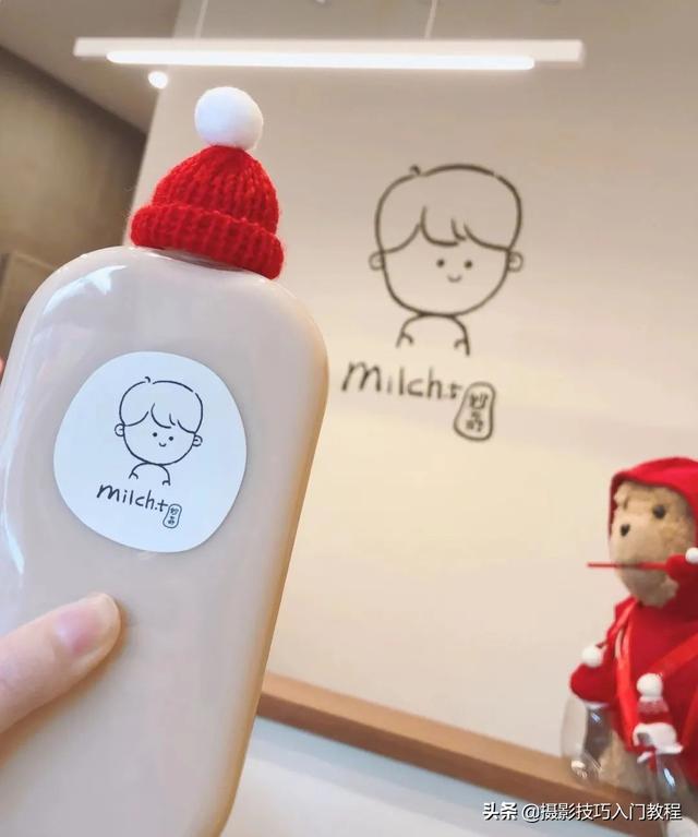 發(fā)朋友圈的手拿奶茶圖片蜜雪冰城，發(fā)朋友圈的手拿奶茶圖片高清？