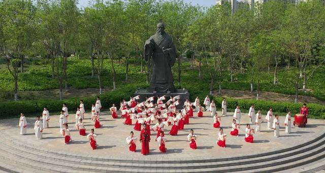 中國(guó)教育電視臺(tái)1套直播在線觀看回放，中國(guó)教育電視臺(tái)1套直播在線觀看回放家庭教育？