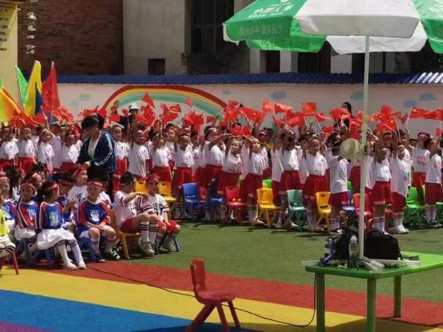 發(fā)朋友圈保持童心的句子知乎女生，發(fā)朋友圈保持童心的句子知乎文案？