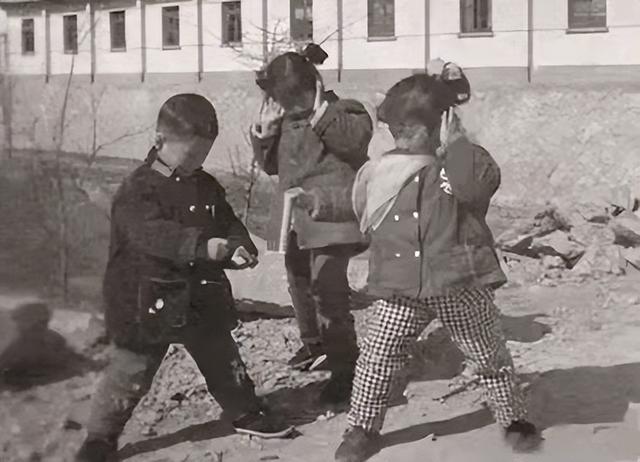 小孩玩的鞭炮種類有哪些（小孩玩的鞭炮種類粵語）