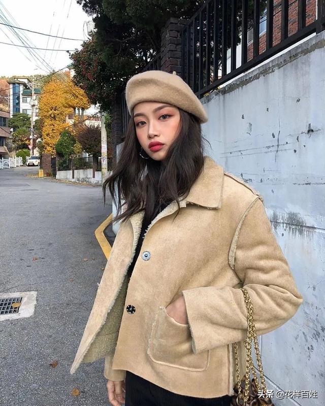 防紫外線(xiàn)的帽子是深色好還是淺色好（防紫外線(xiàn)的帽子哪種好）